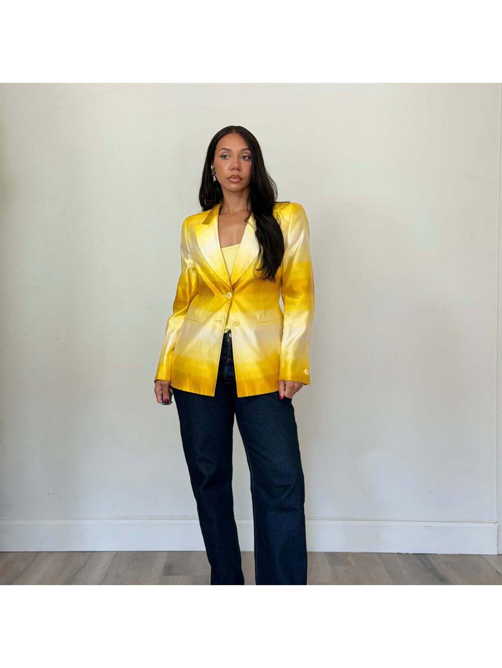 Escada - Picture 8 of 9